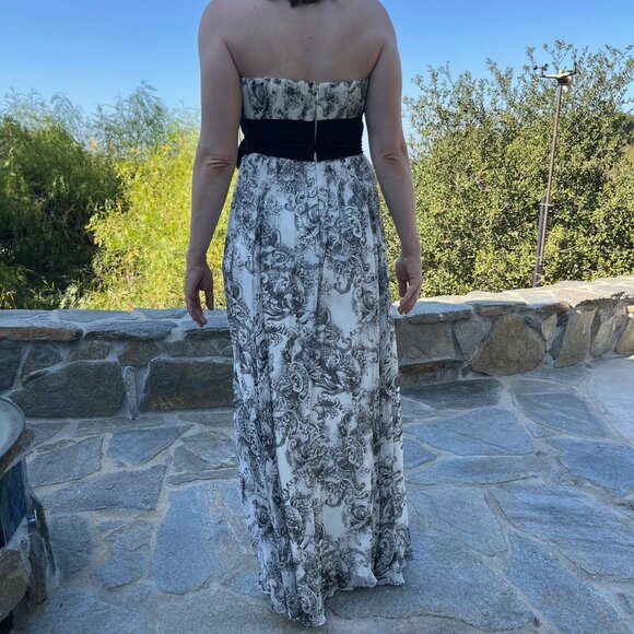 BCBGMaxAzria strapless black and white toile gown (size 6) - Picture 2 of 6